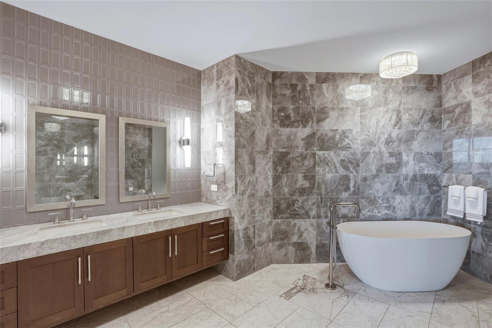 3101 BAYSHORE BLVD #504, TAMPA, FL, 33629