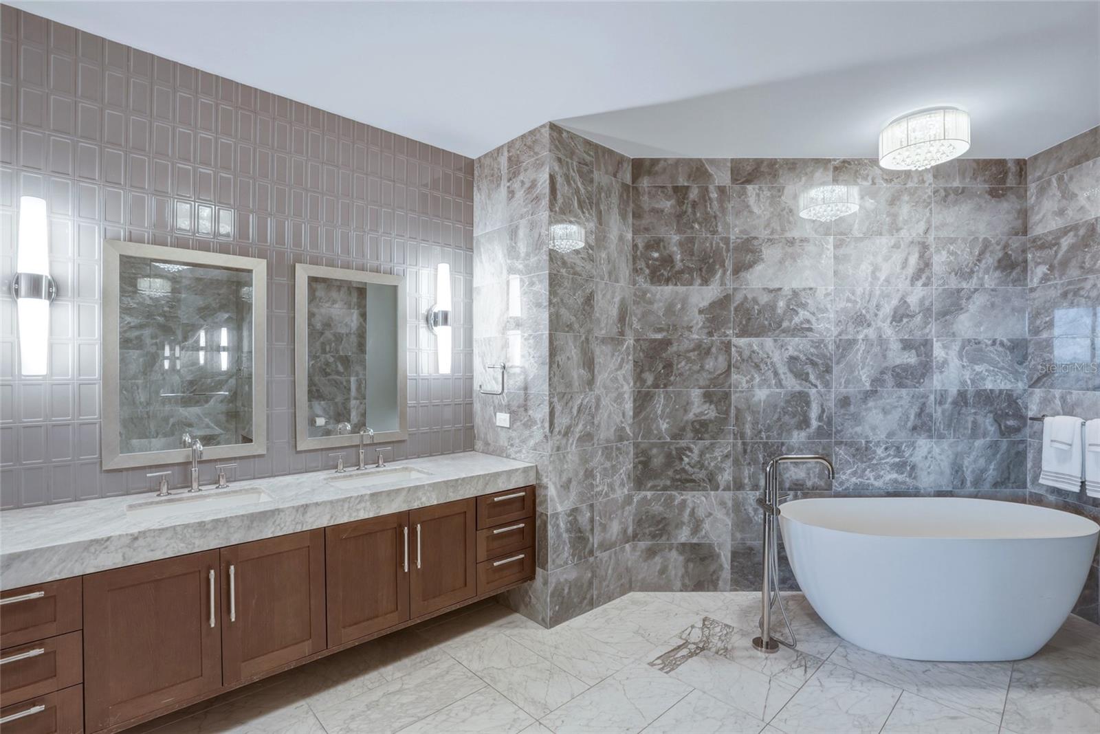 3101 BAYSHORE BLVD #504, TAMPA, FL, 33629