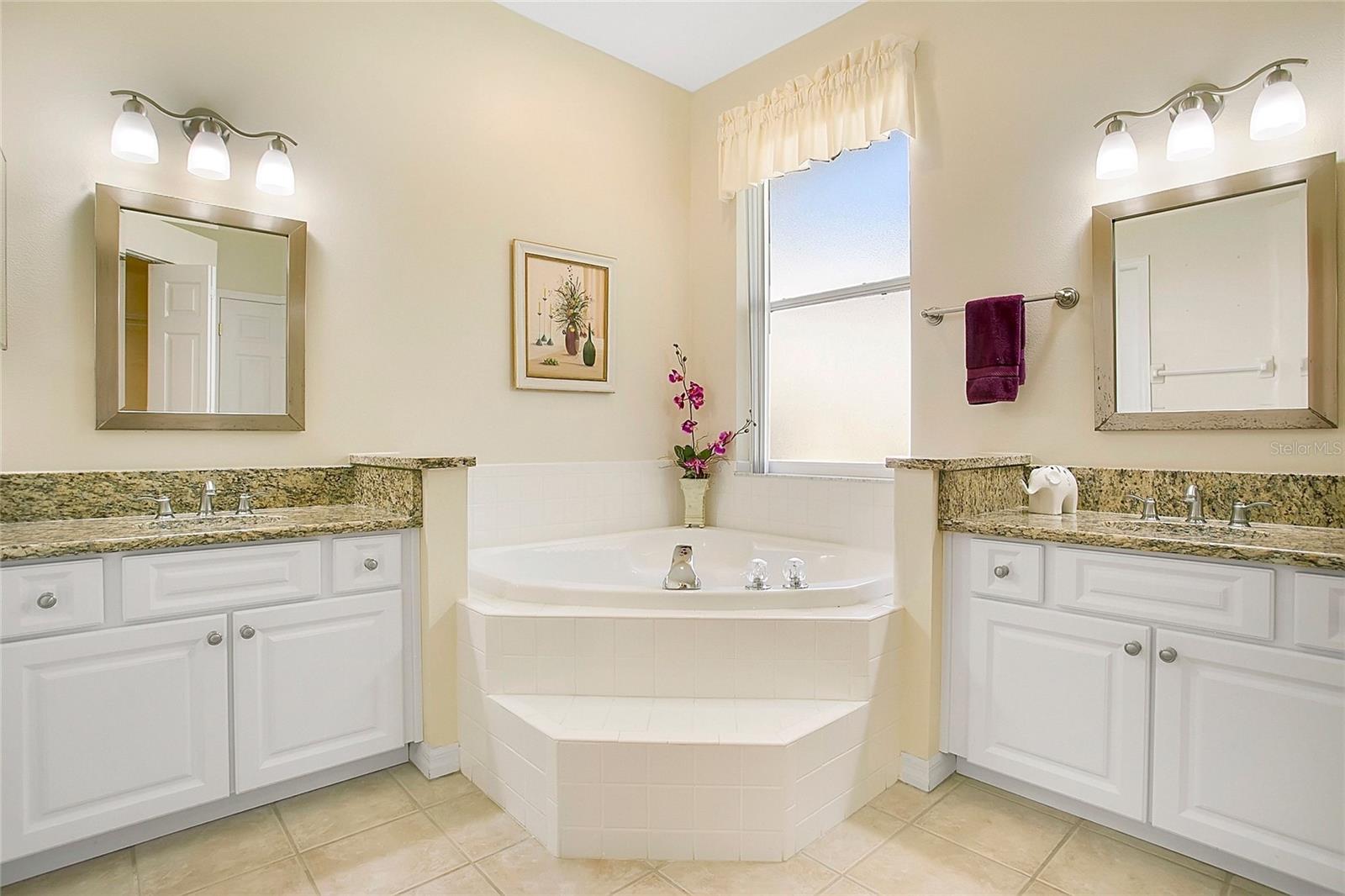 32704 TIMBERWOOD DR, LEESBURG, FL, 34748
