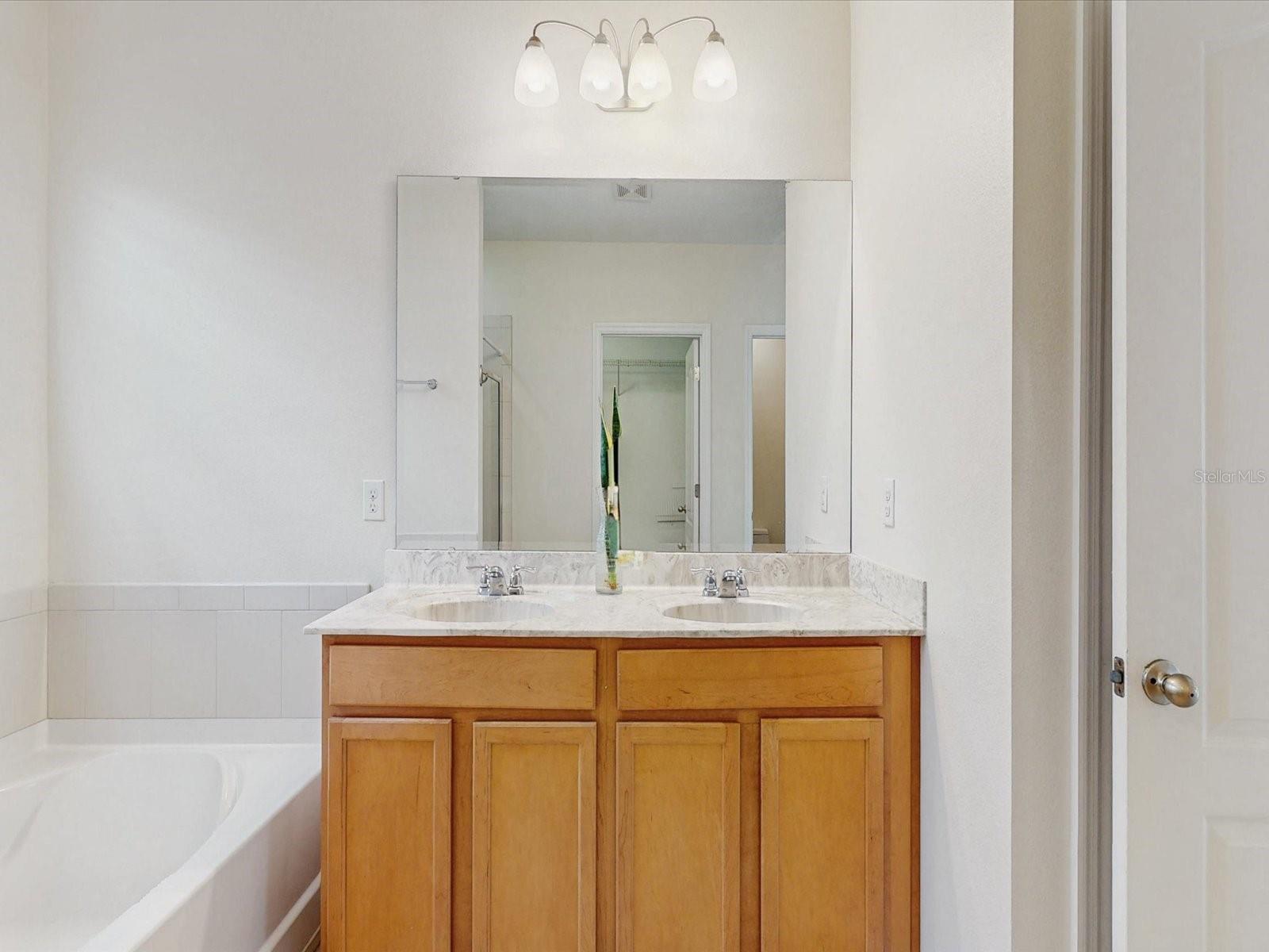 1156 BRENTON MANOR DR, WINTER HAVEN, FL, 33881