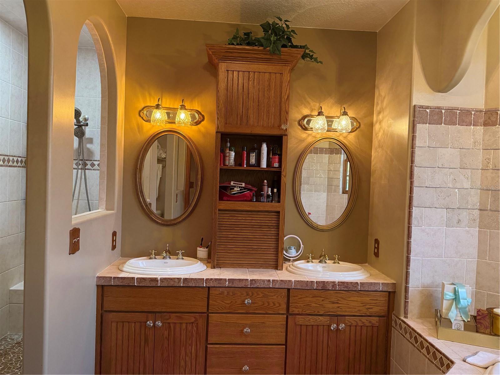 10555 NW 28TH PL, OCALA, FL, 34482