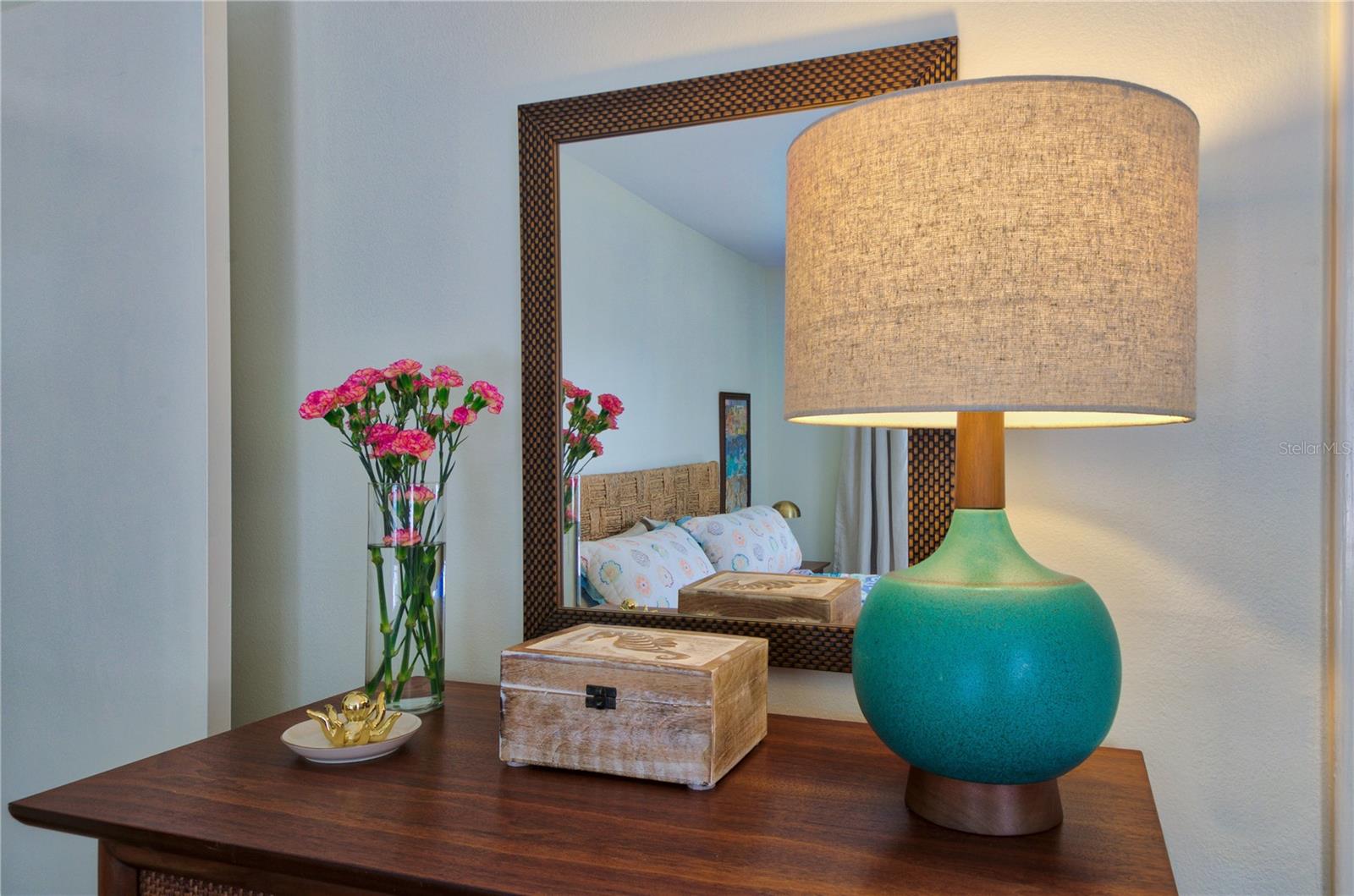 608 GLADSTONE LN, HOLMES BEACH, FL, 34217