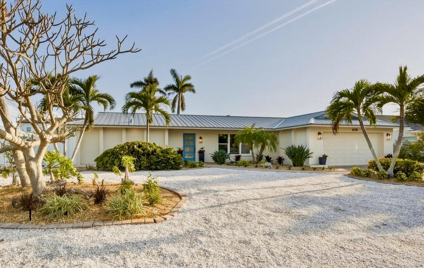 608 GLADSTONE LN, HOLMES BEACH, FL, 34217