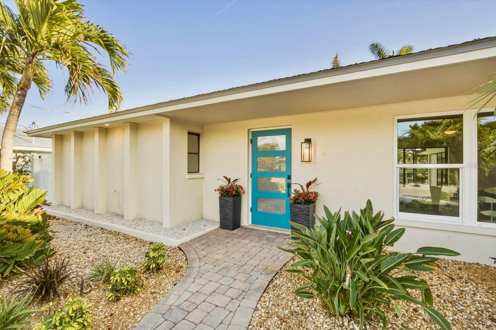 608 GLADSTONE LN, HOLMES BEACH, FL, 34217