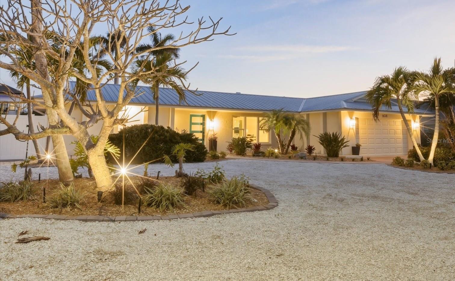 608 GLADSTONE LN, HOLMES BEACH, FL, 34217