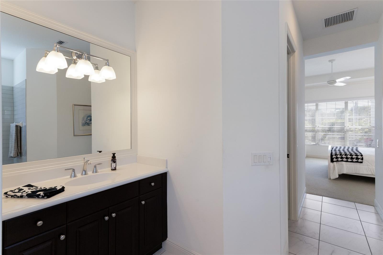 6748 CURZON TER, UNIVERSITY PARK, FL, 34201