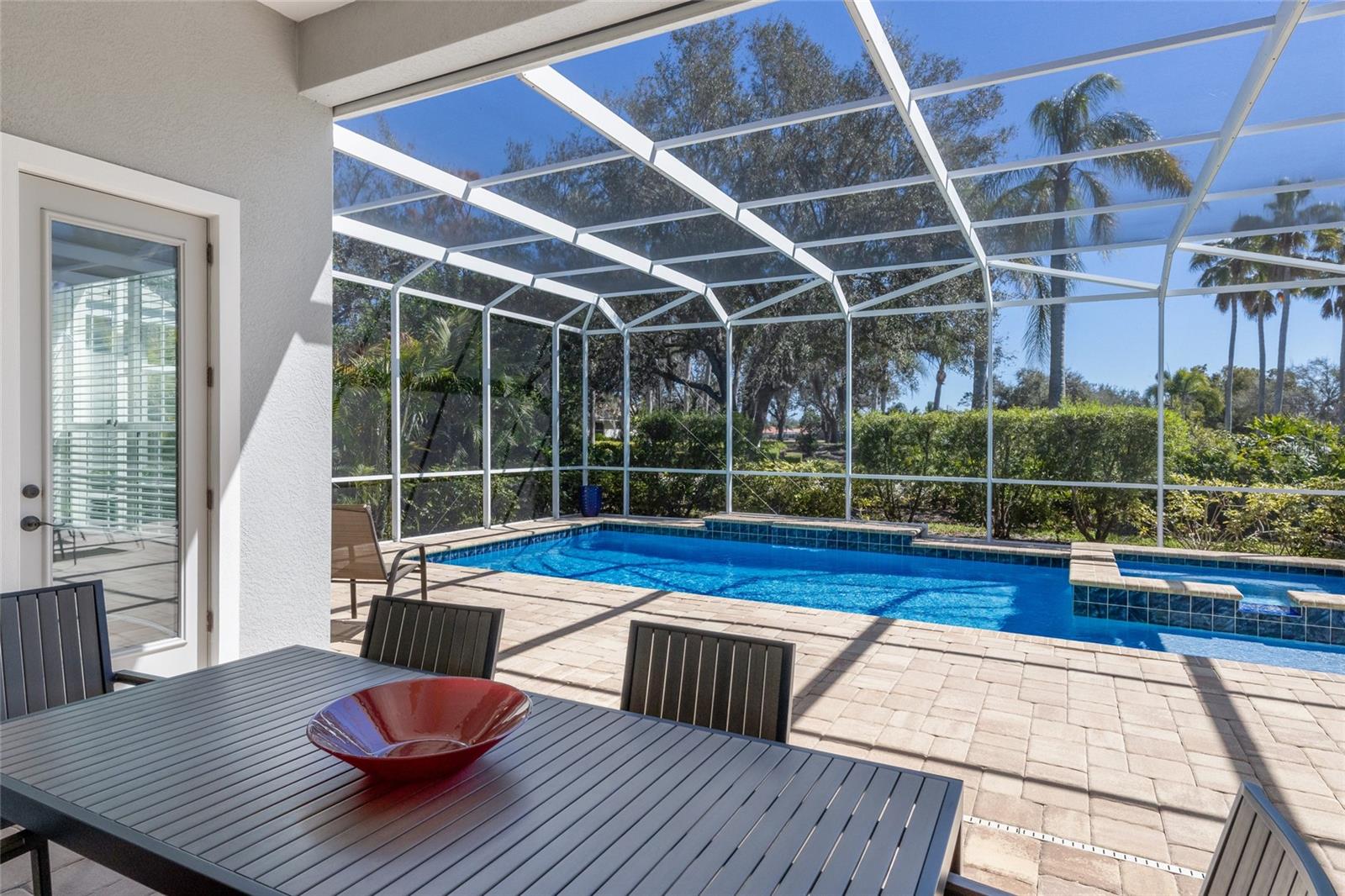 6748 CURZON TER, UNIVERSITY PARK, FL, 34201