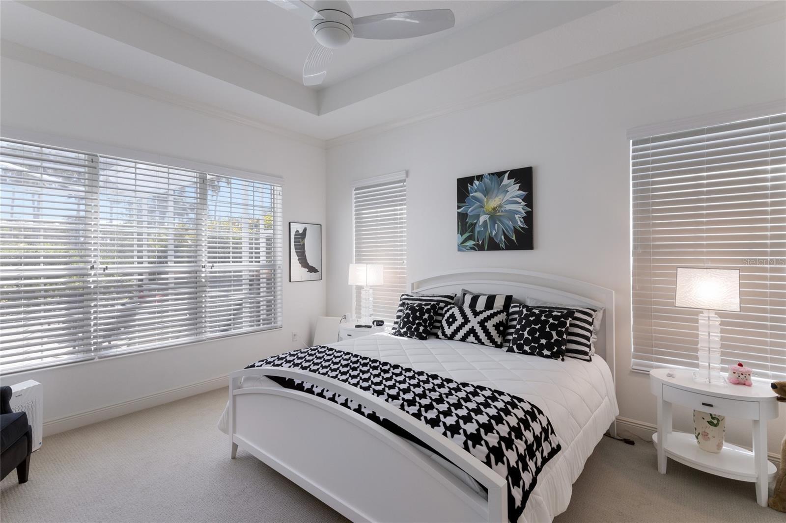 6748 CURZON TER, UNIVERSITY PARK, FL, 34201