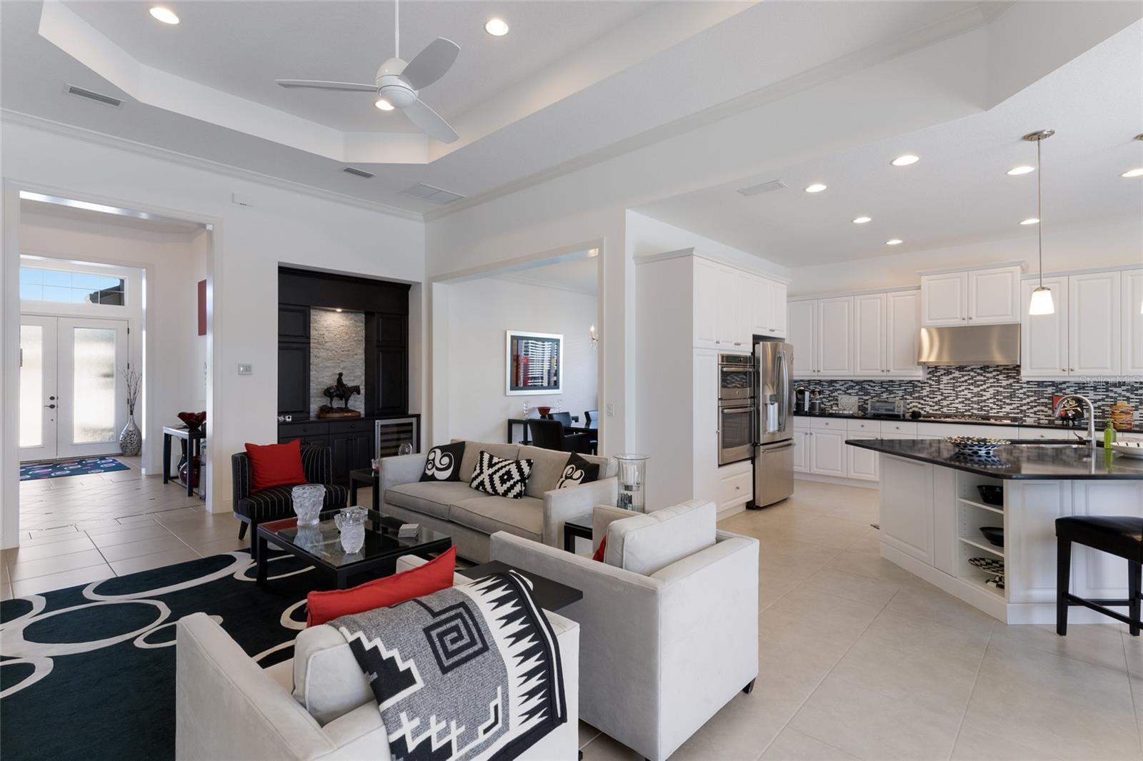 6748 CURZON TER, UNIVERSITY PARK, FL, 34201