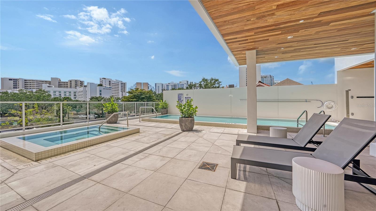 1335 2ND ST #Villa 2E, SARASOTA, FL, 34236