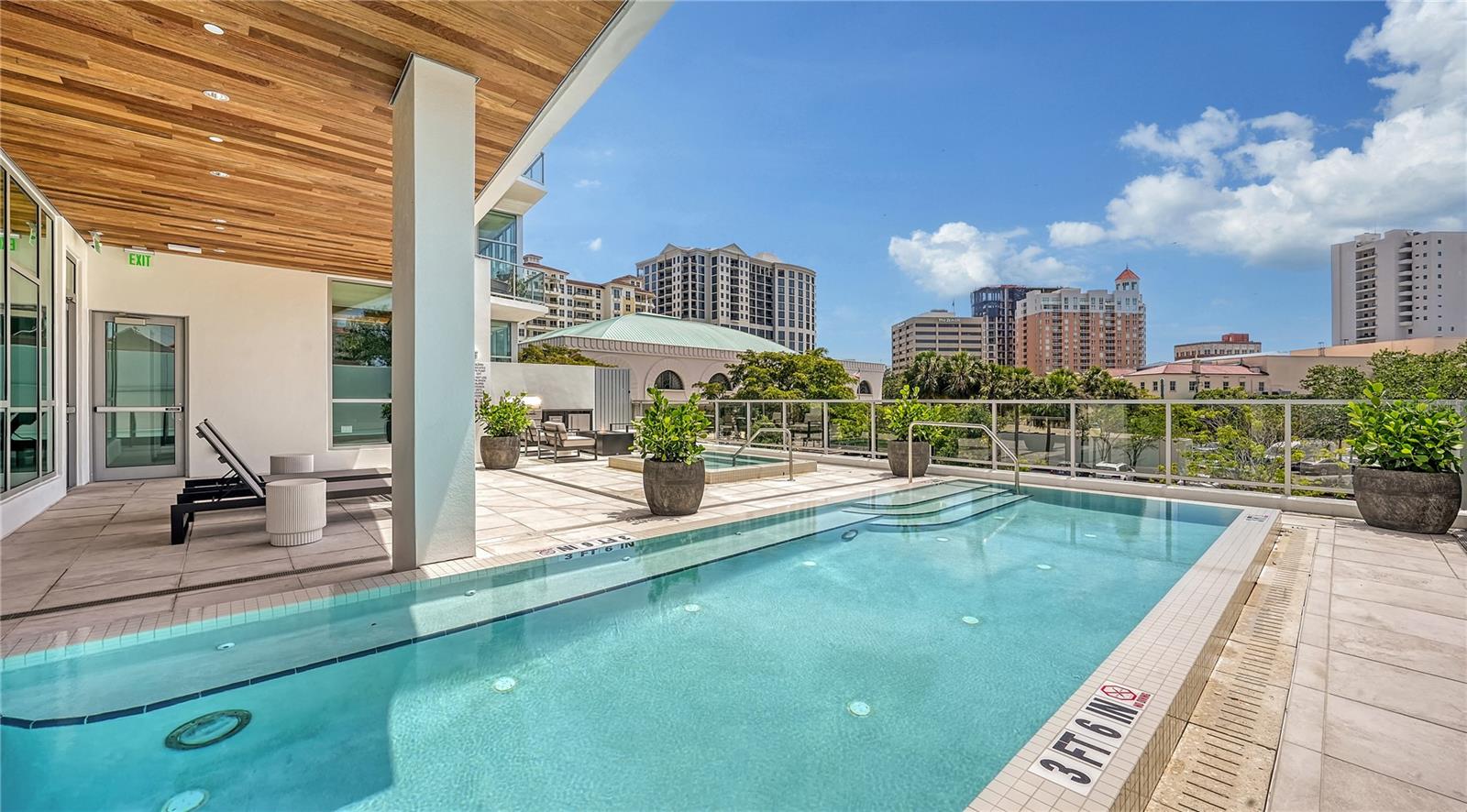 1335 2ND ST #Villa 2E, SARASOTA, FL, 34236