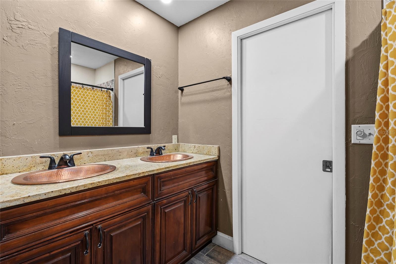 2356 TEAL AVE, SARASOTA, FL, 34232