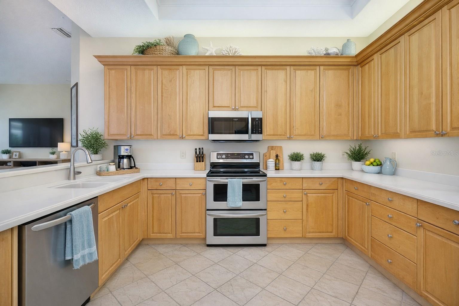 5213 88TH ST E, BRADENTON, FL, 34211