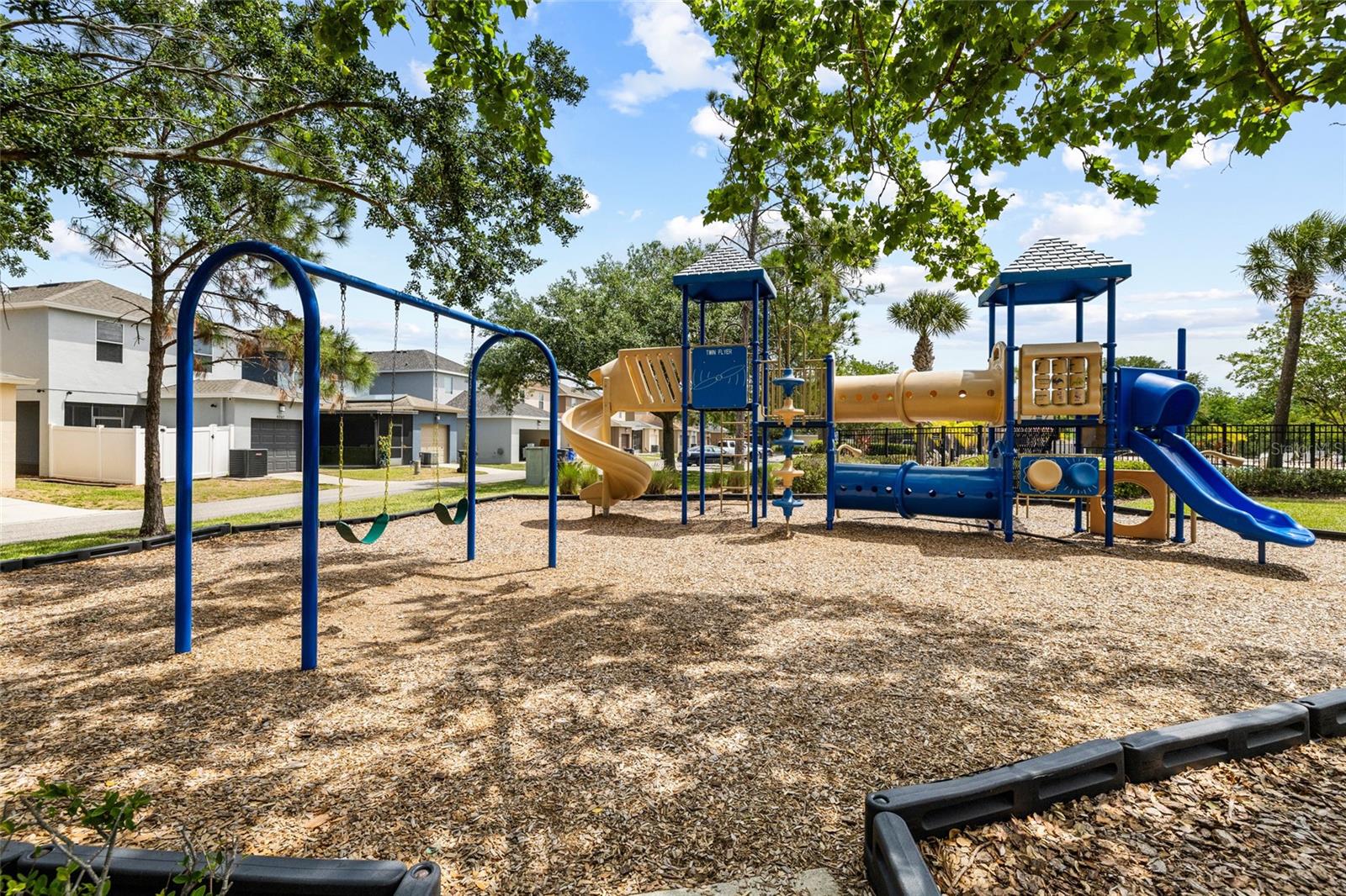 9207 ENGLISH OAKS LN, RIVERVIEW, FL, 33578