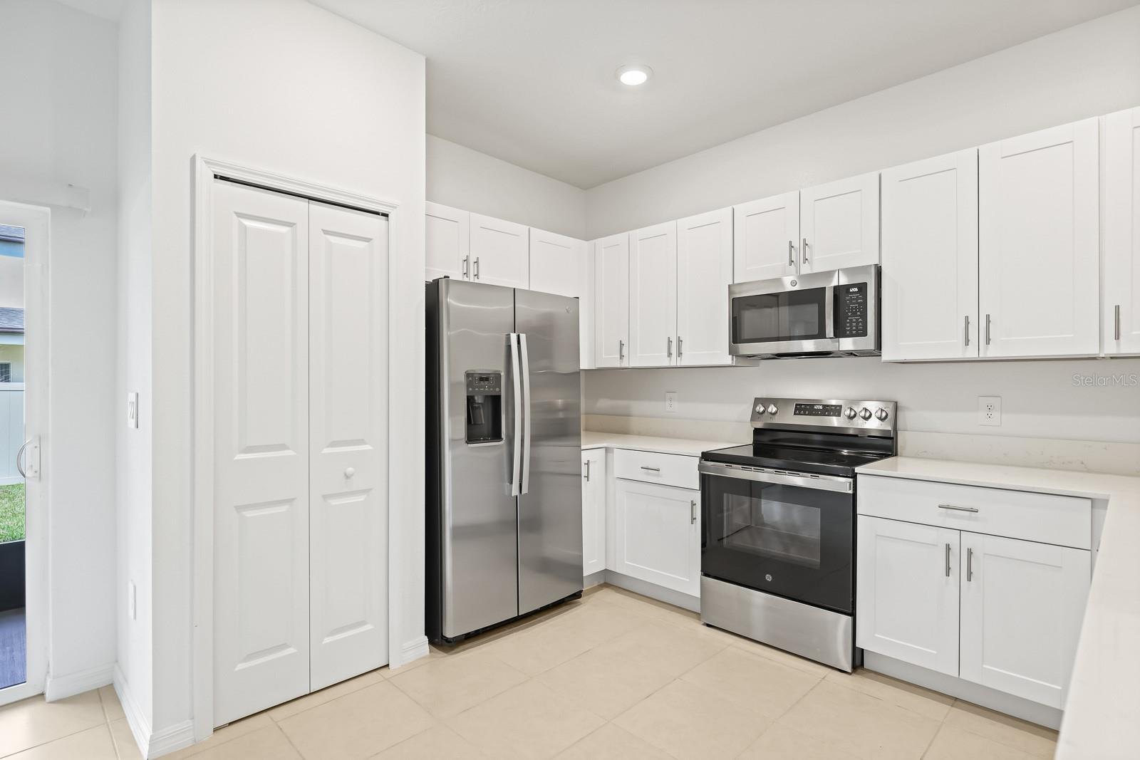 2642 SUNRAY VENUS WAY, RUSKIN, FL, 33570