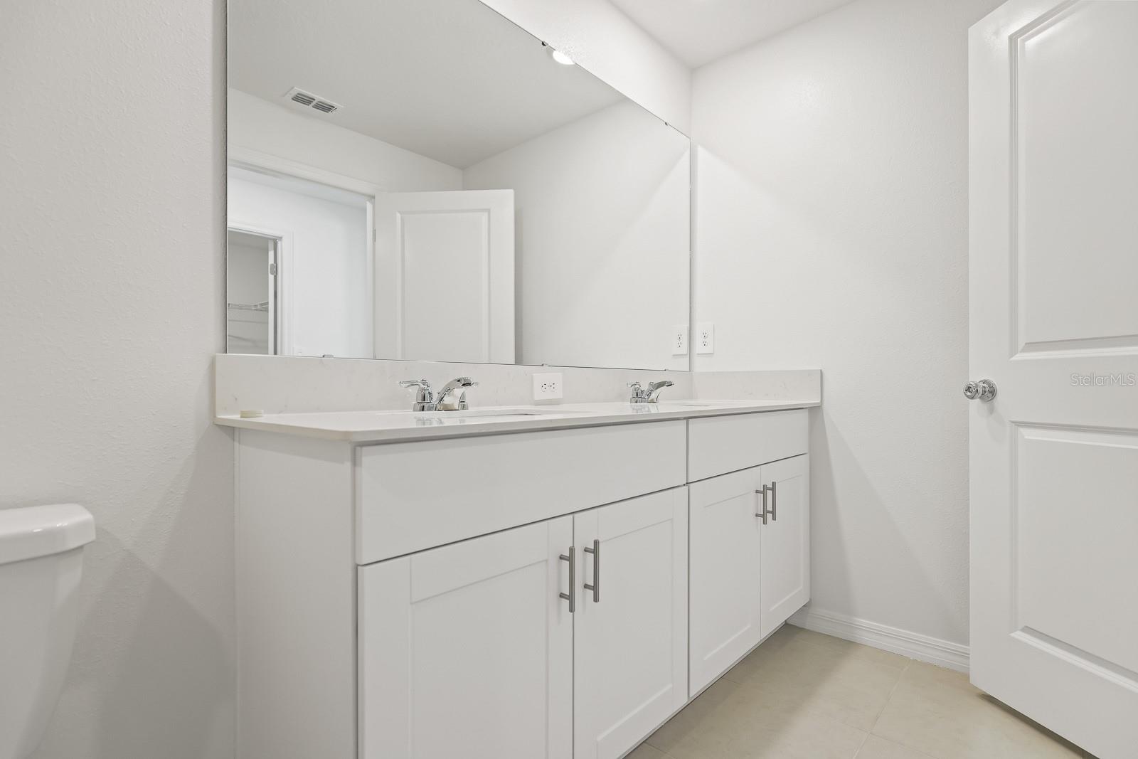 2642 SUNRAY VENUS WAY, RUSKIN, FL, 33570