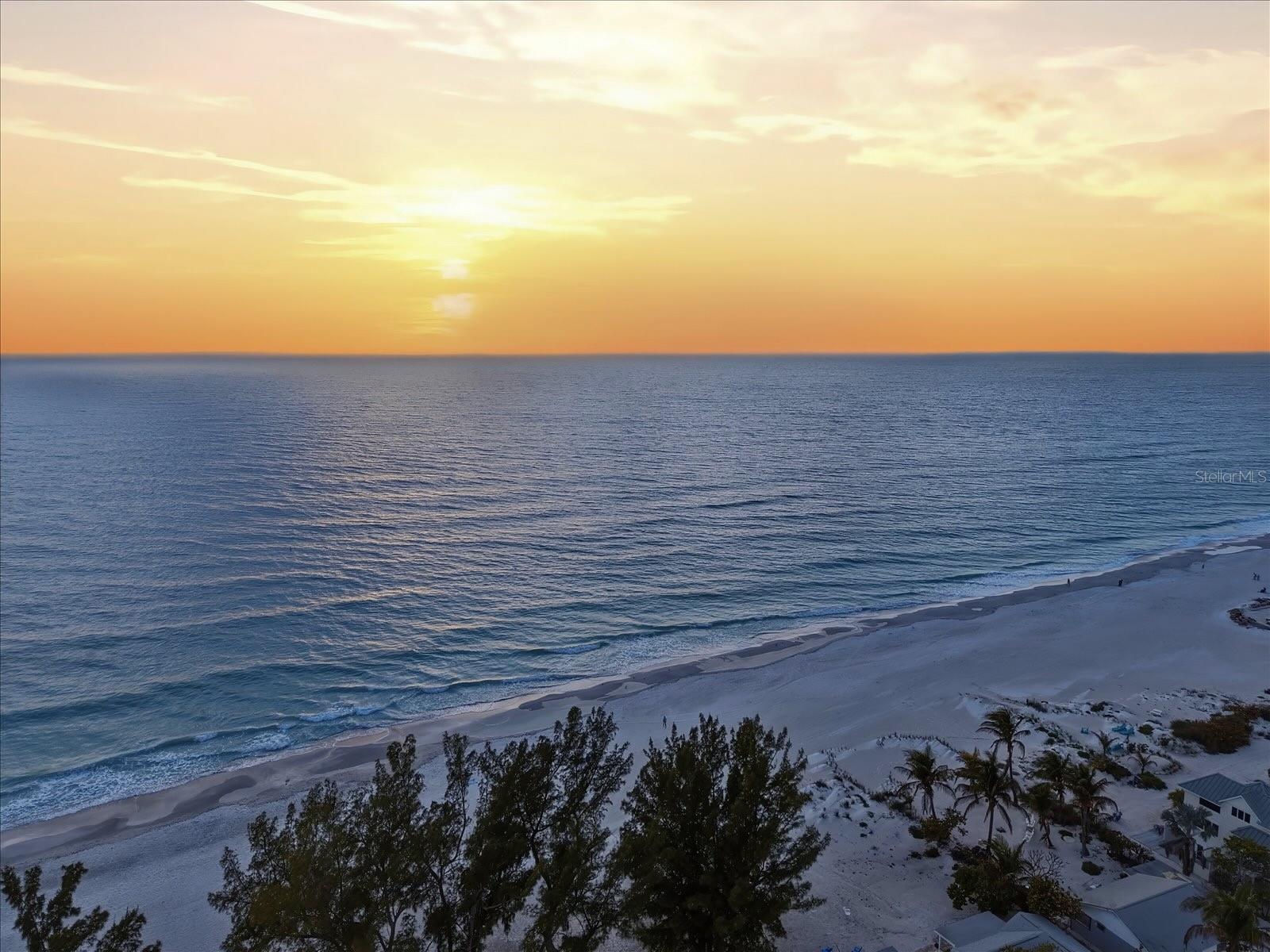 2913 GULF DR, HOLMES BEACH, FL, 34217
