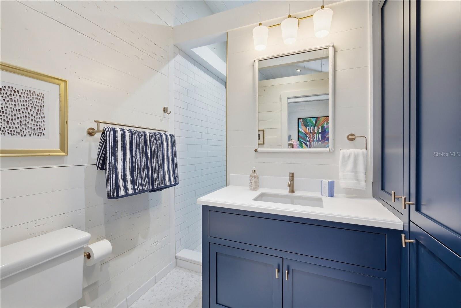 2913 GULF DR, HOLMES BEACH, FL, 34217