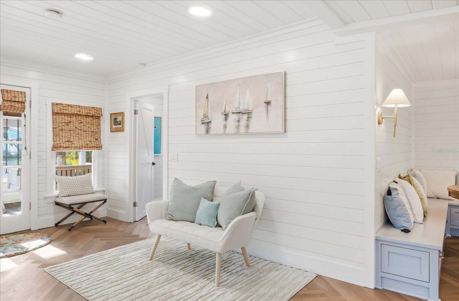2913 GULF DR, HOLMES BEACH, FL, 34217