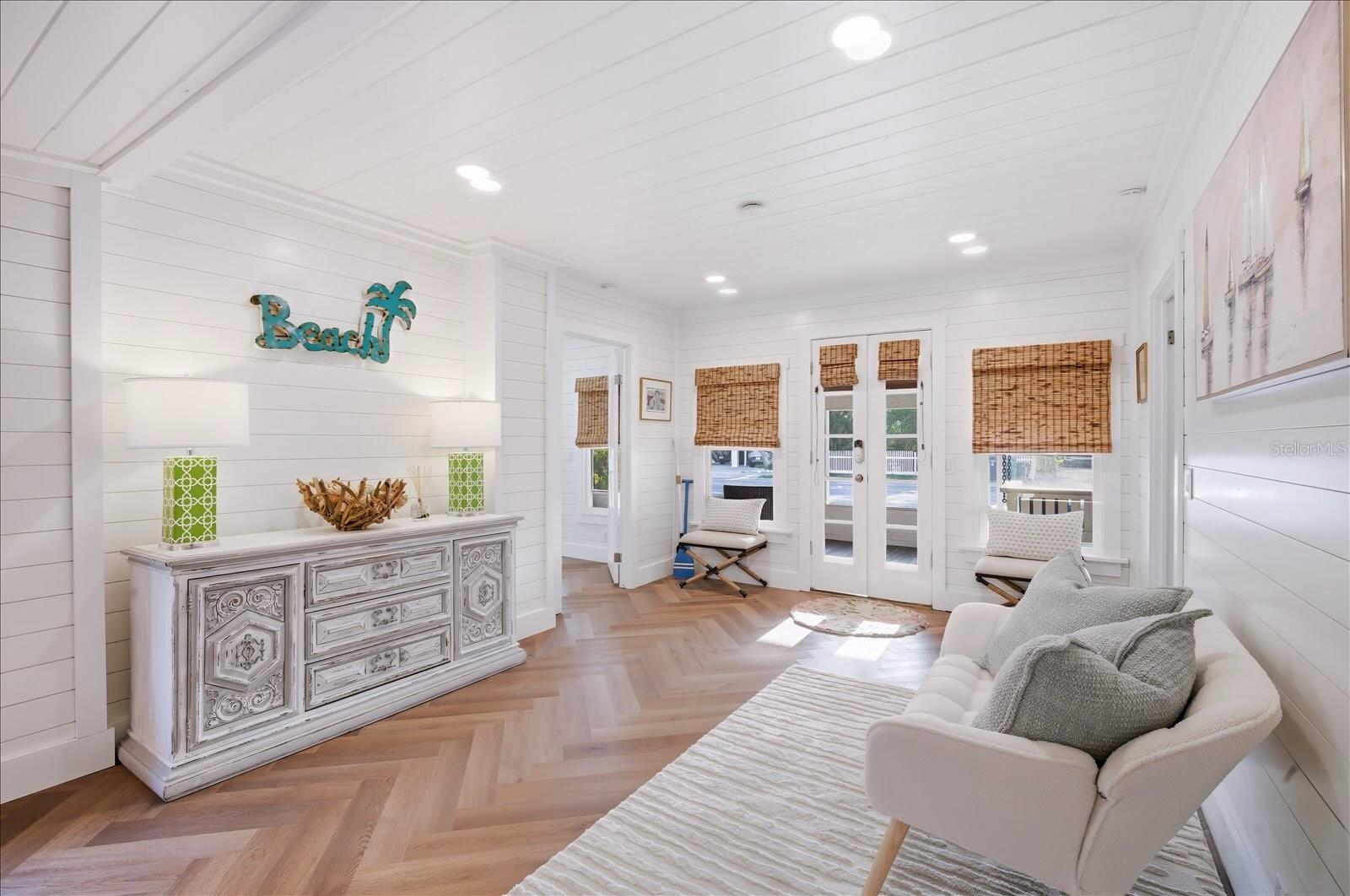 2913 GULF DR, HOLMES BEACH, FL, 34217
