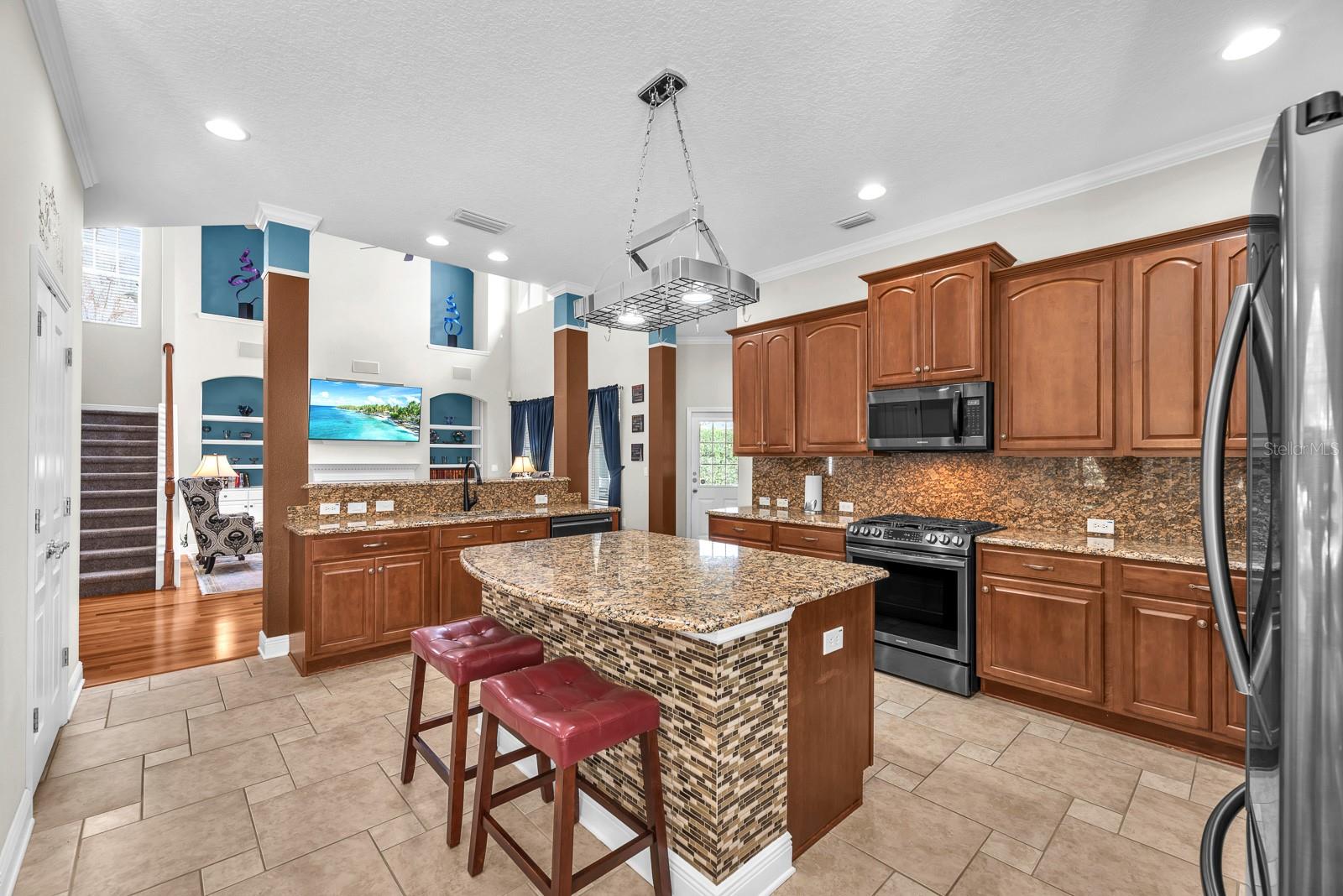 5950 FISHHAWK CROSSING BLVD, LITHIA, FL, 33547