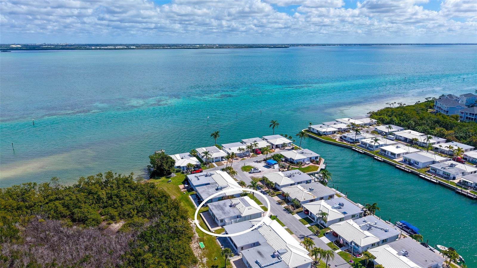 909 SPANISH DR N, LONGBOAT KEY, FL, 34228