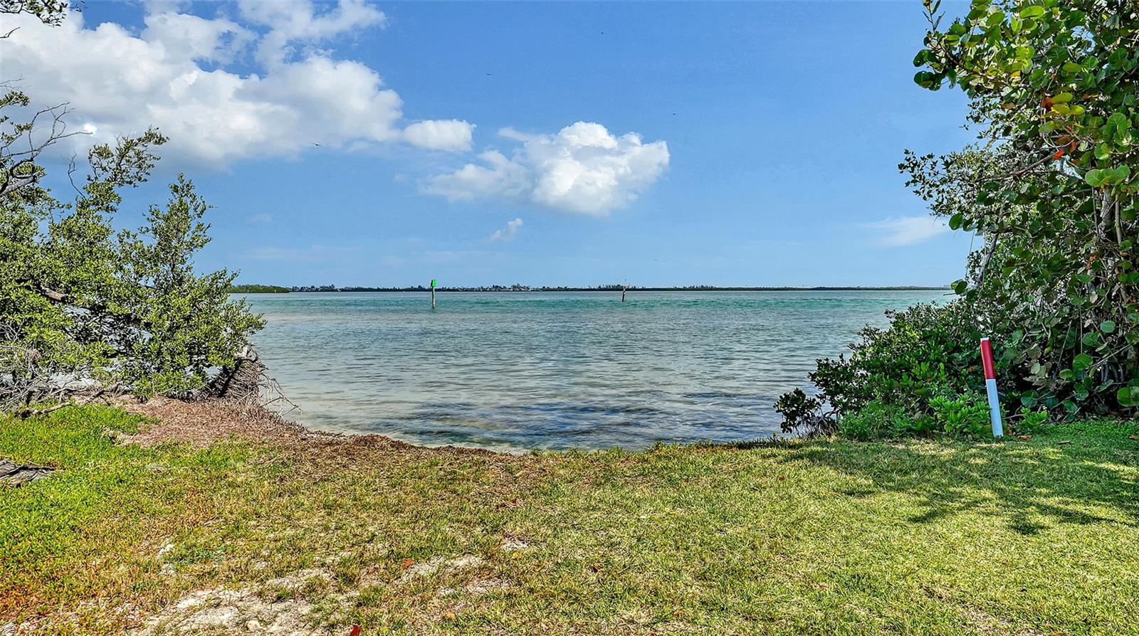 909 SPANISH DR N, LONGBOAT KEY, FL, 34228