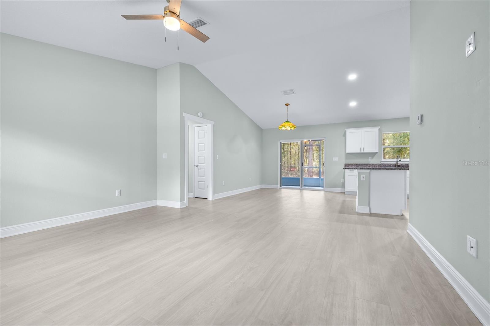 9110 N DAWN WAY, DUNNELLON, FL, 34434