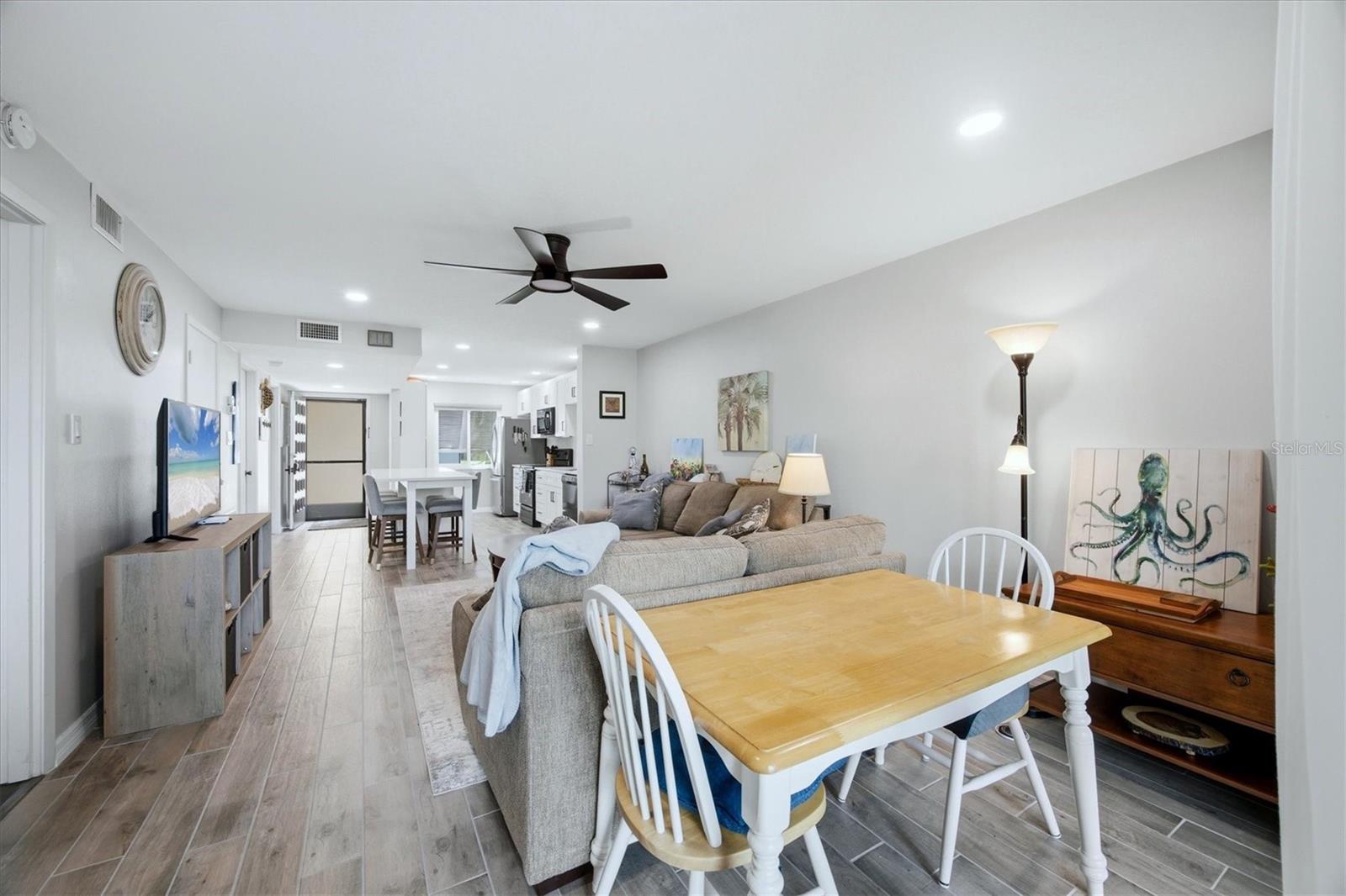 4621 LONGWATER #111, SARASOTA, FL, 34235