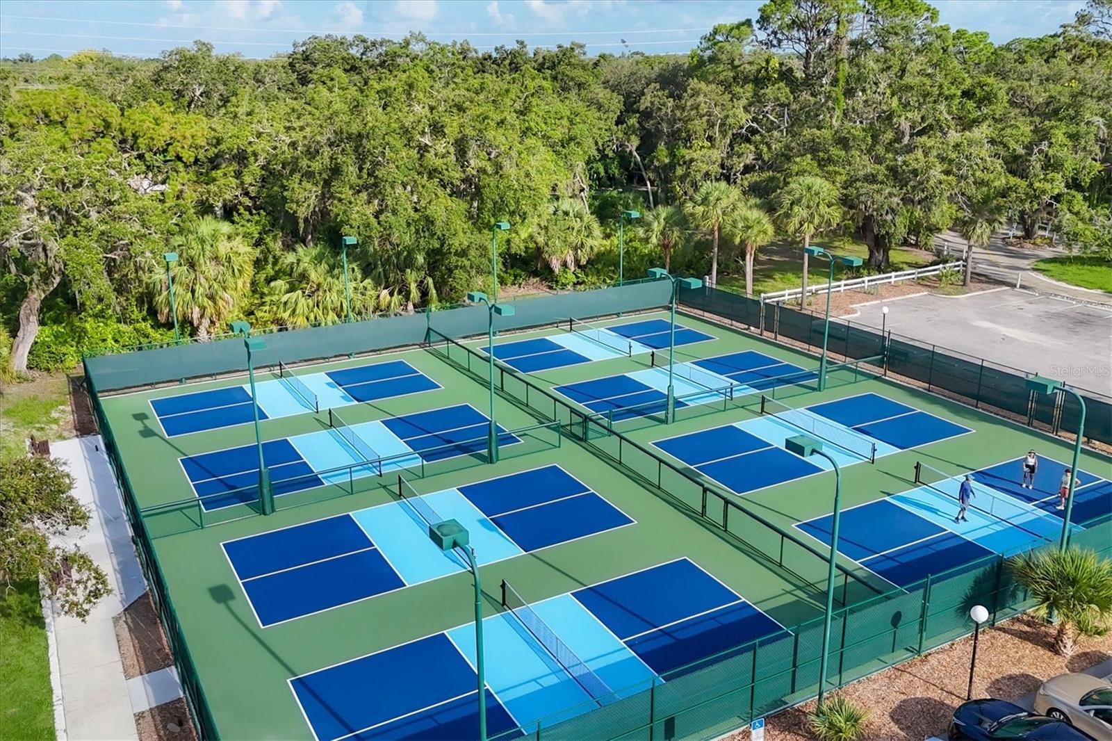 4621 LONGWATER #111, SARASOTA, FL, 34235