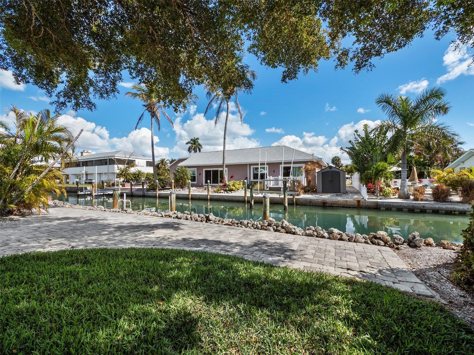 726 JUNGLE QUEEN WAY, LONGBOAT KEY, FL, 34228