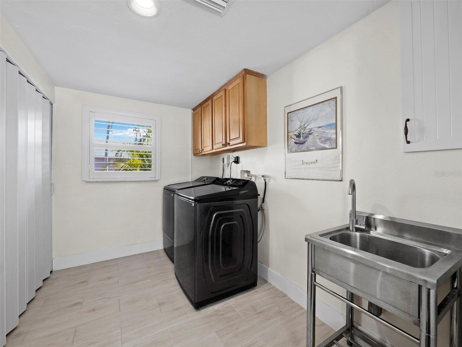 726 JUNGLE QUEEN WAY, LONGBOAT KEY, FL, 34228