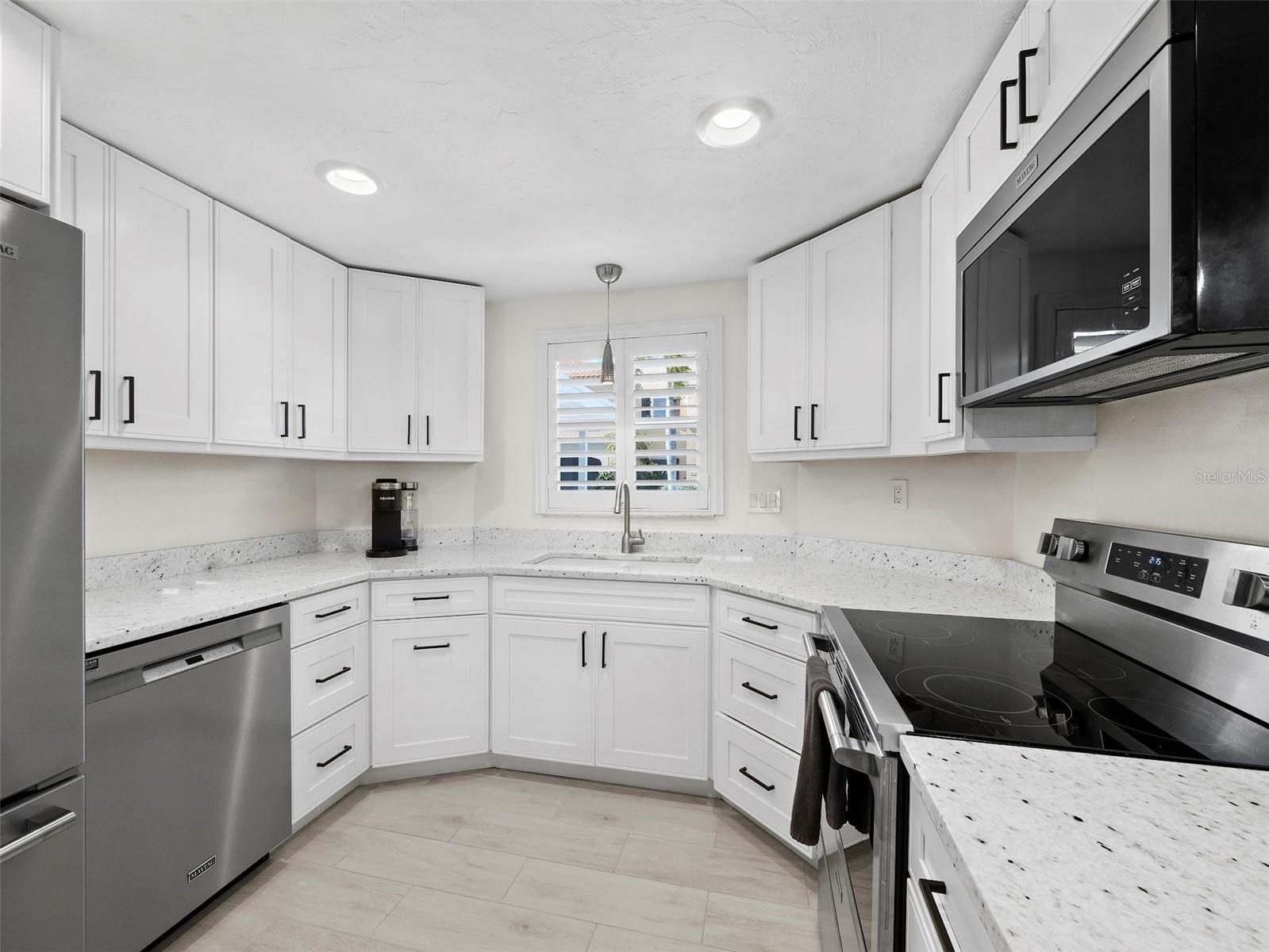 726 JUNGLE QUEEN WAY, LONGBOAT KEY, FL, 34228