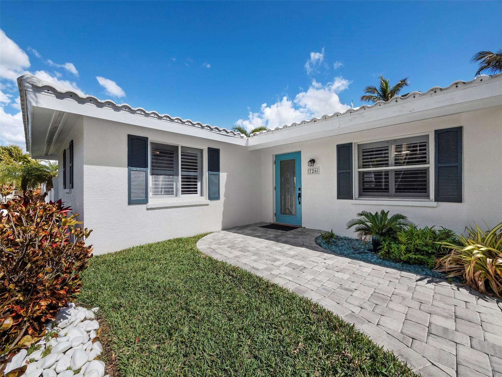 726 JUNGLE QUEEN WAY, LONGBOAT KEY, FL, 34228
