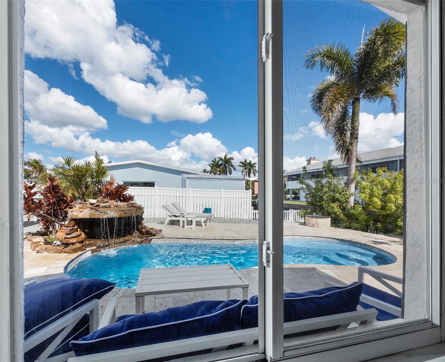 726 JUNGLE QUEEN WAY, LONGBOAT KEY, FL, 34228