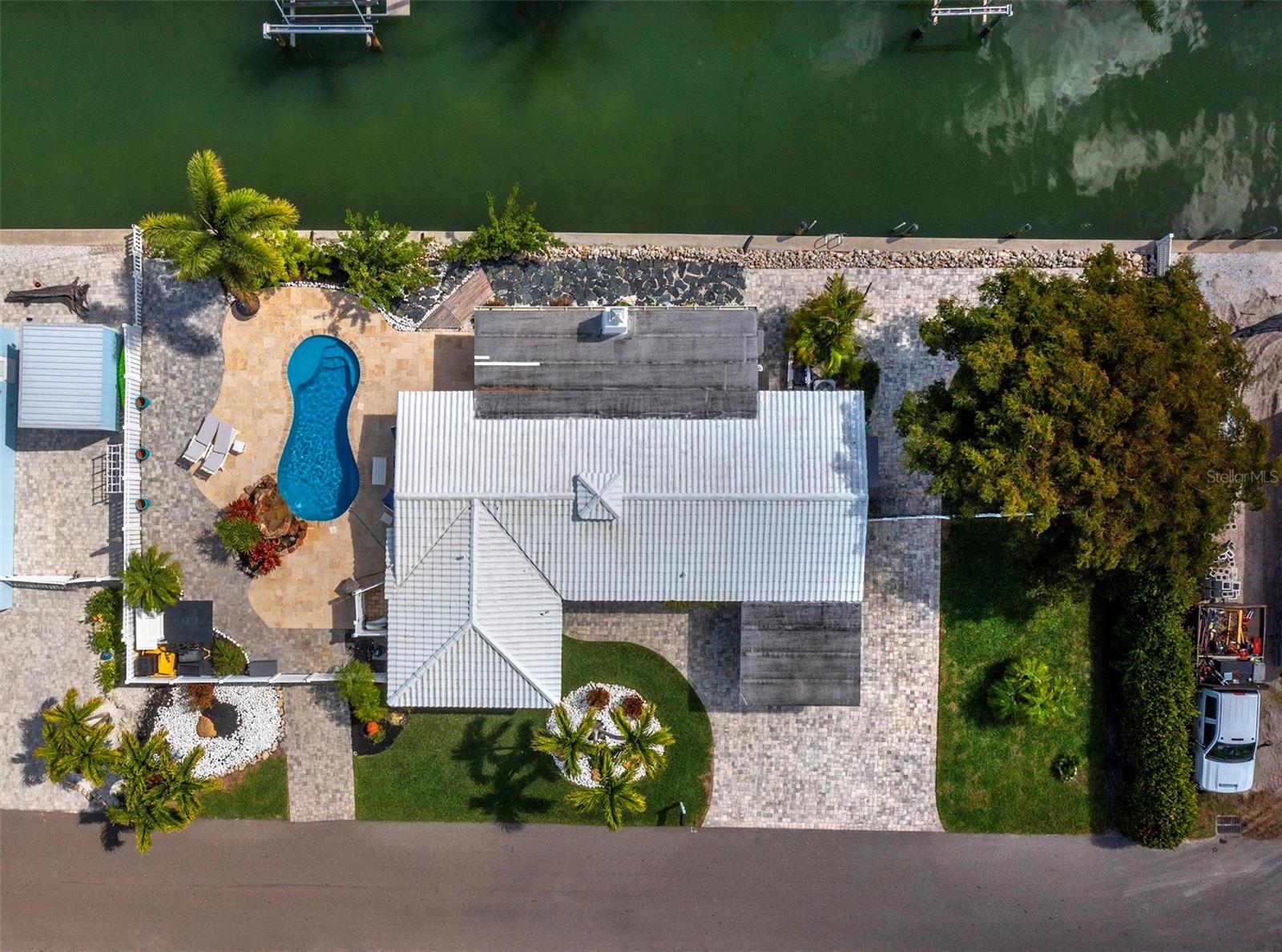 726 JUNGLE QUEEN WAY, LONGBOAT KEY, FL, 34228
