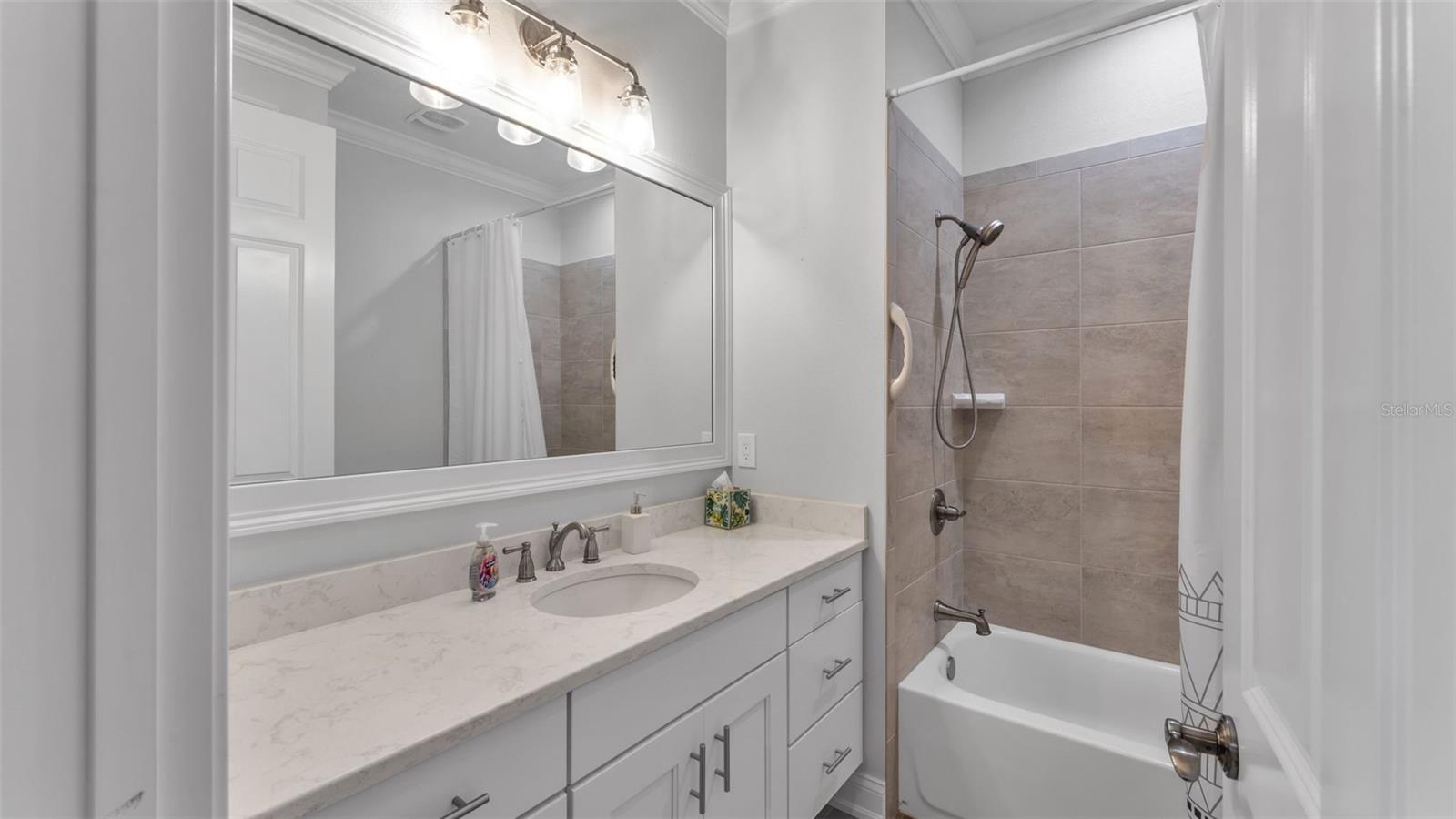 7766 LAKE JAMES BLVD, LAKELAND, FL, 33810