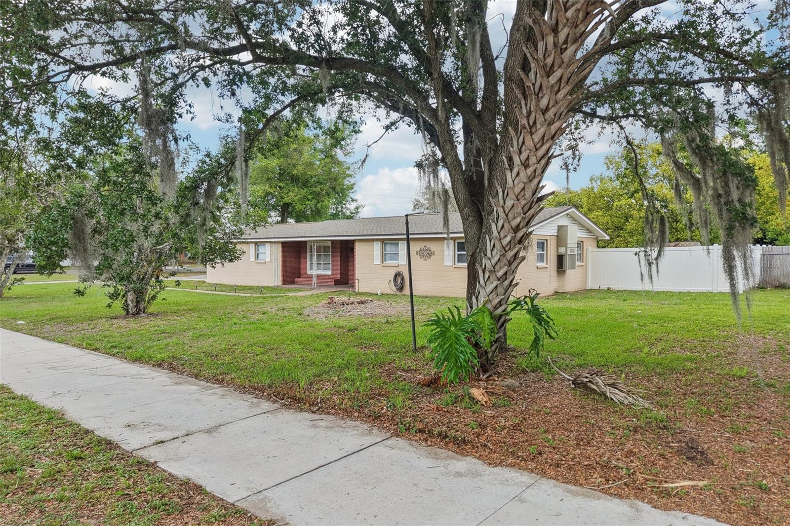 5942 13TH ST, ZEPHYRHILLS, FL, 33542