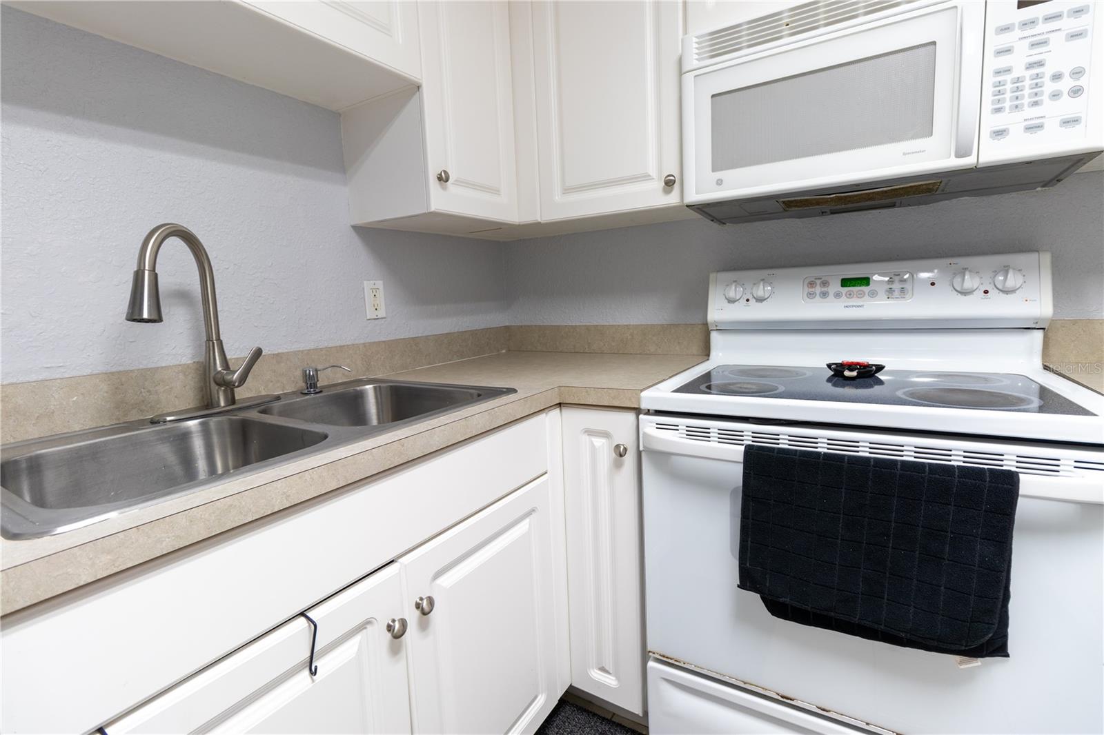 501 SW 75TH ST #A11, GAINESVILLE, FL, 32607