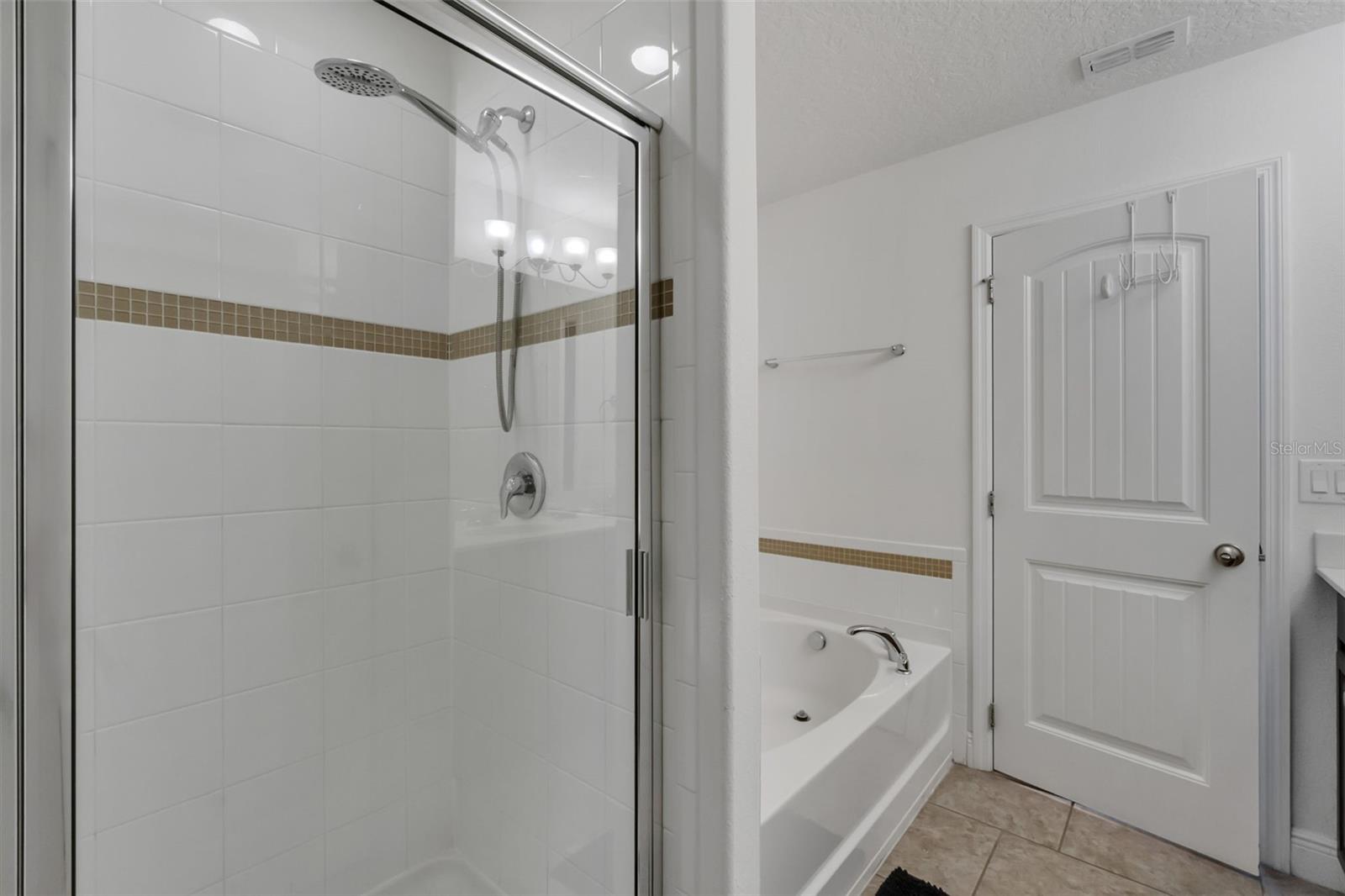 4127 OAKTREE DR, DAVENPORT, FL, 33837