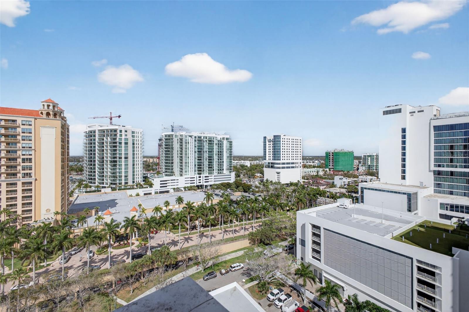 1111 N GULFSTREAM AVE #16D, SARASOTA, FL, 34236