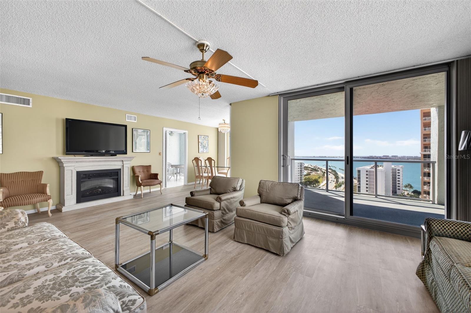 1111 N GULFSTREAM AVE #16D, SARASOTA, FL, 34236