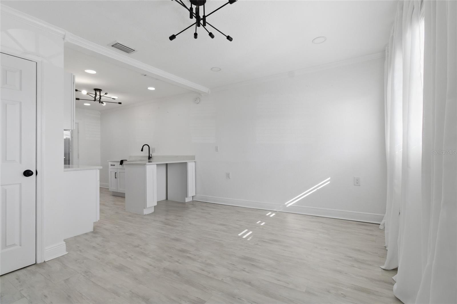 4930 ELDORADO DR, TAMPA, FL, 33615