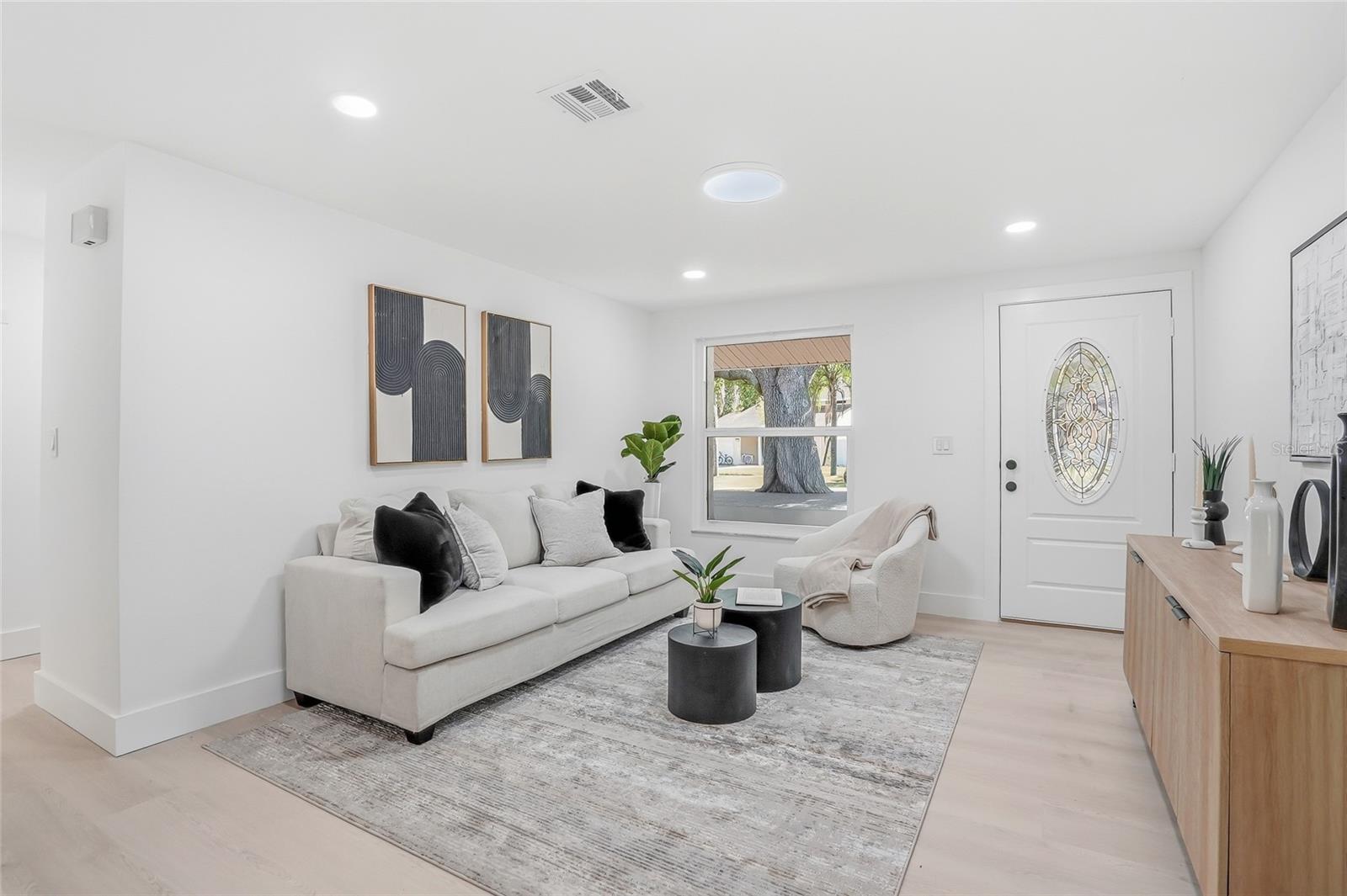 16133 SANDCREST WAY, TAMPA, FL, 33618