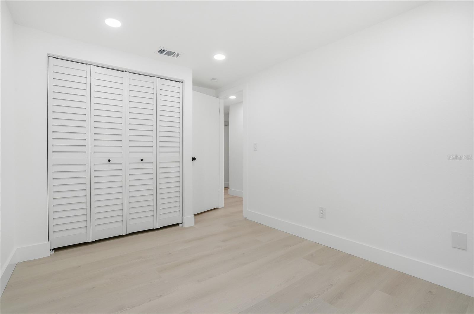 16133 SANDCREST WAY, TAMPA, FL, 33618