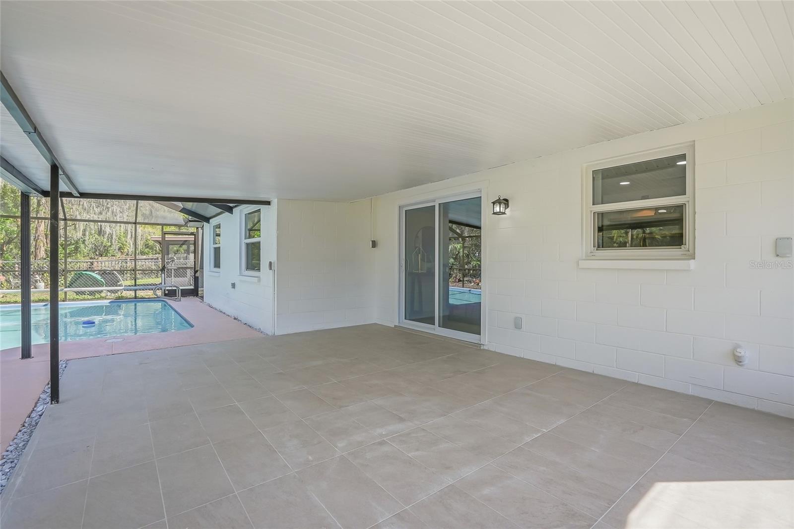 16133 SANDCREST WAY, TAMPA, FL, 33618
