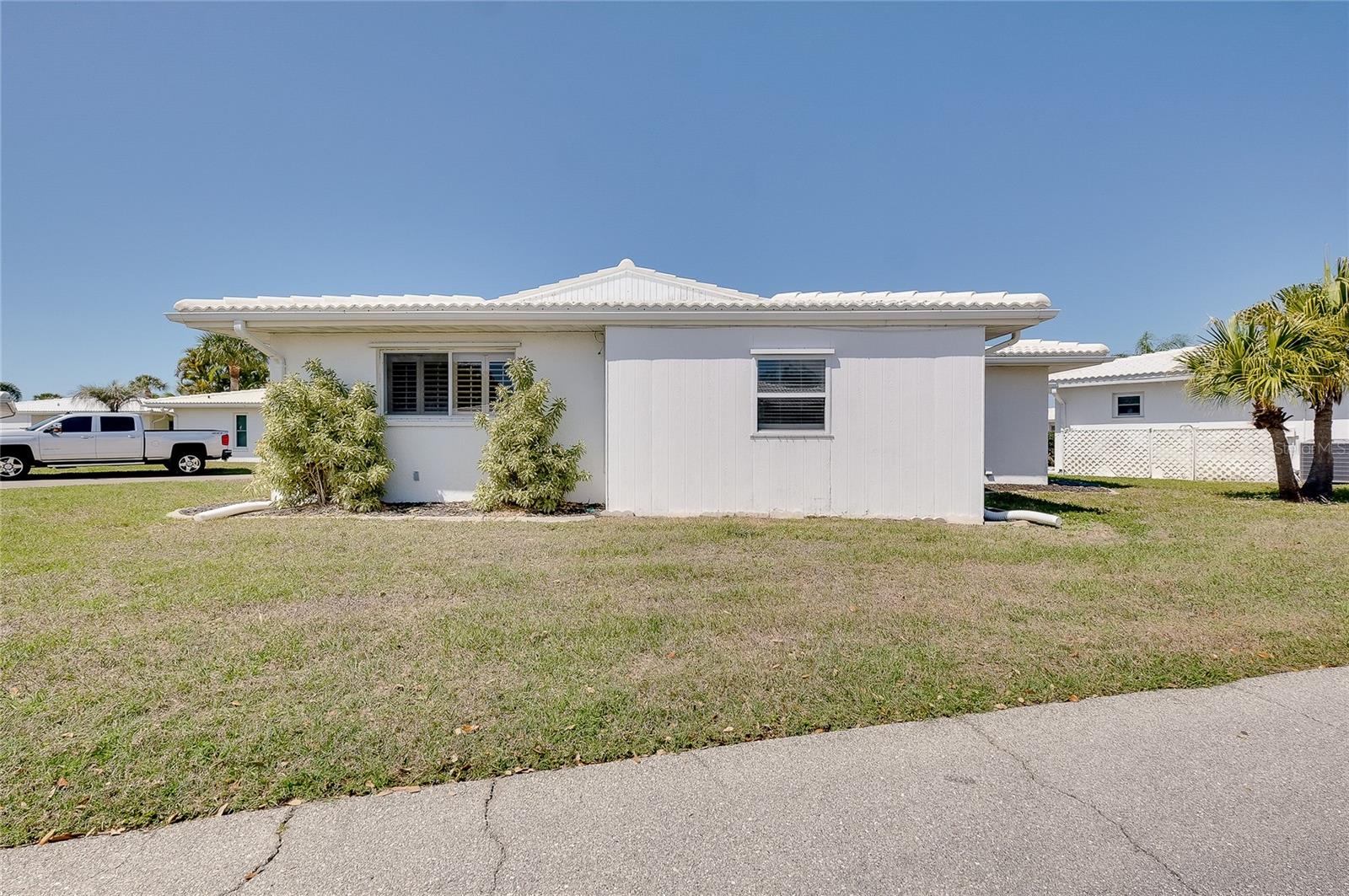 397 CIRCLEWOOD DR #Z1, VENICE, FL, 34293