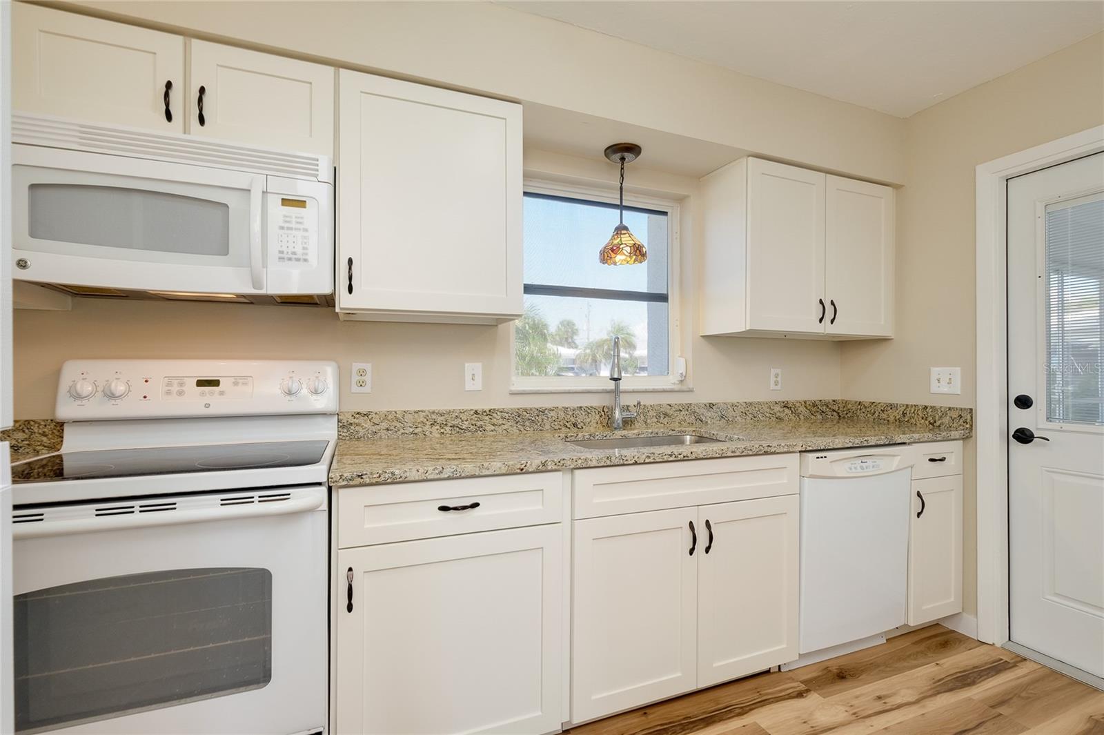 397 CIRCLEWOOD DR #Z1, VENICE, FL, 34293