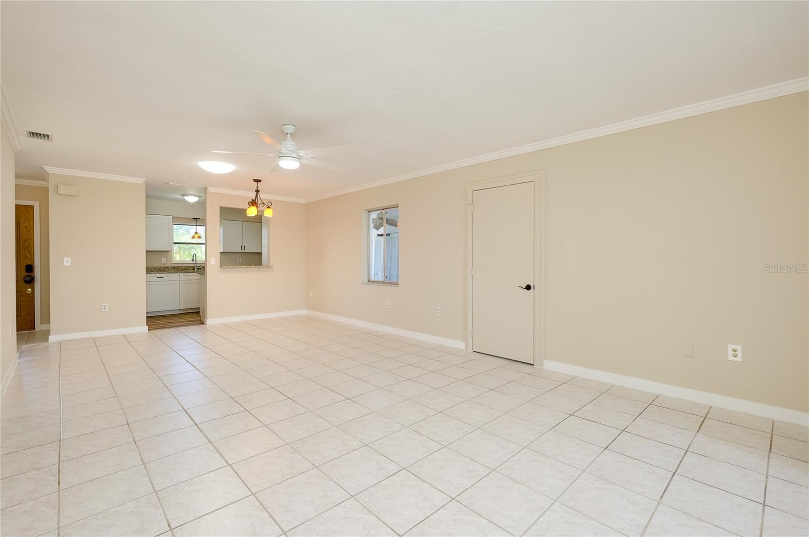 397 CIRCLEWOOD DR #Z1, VENICE, FL, 34293