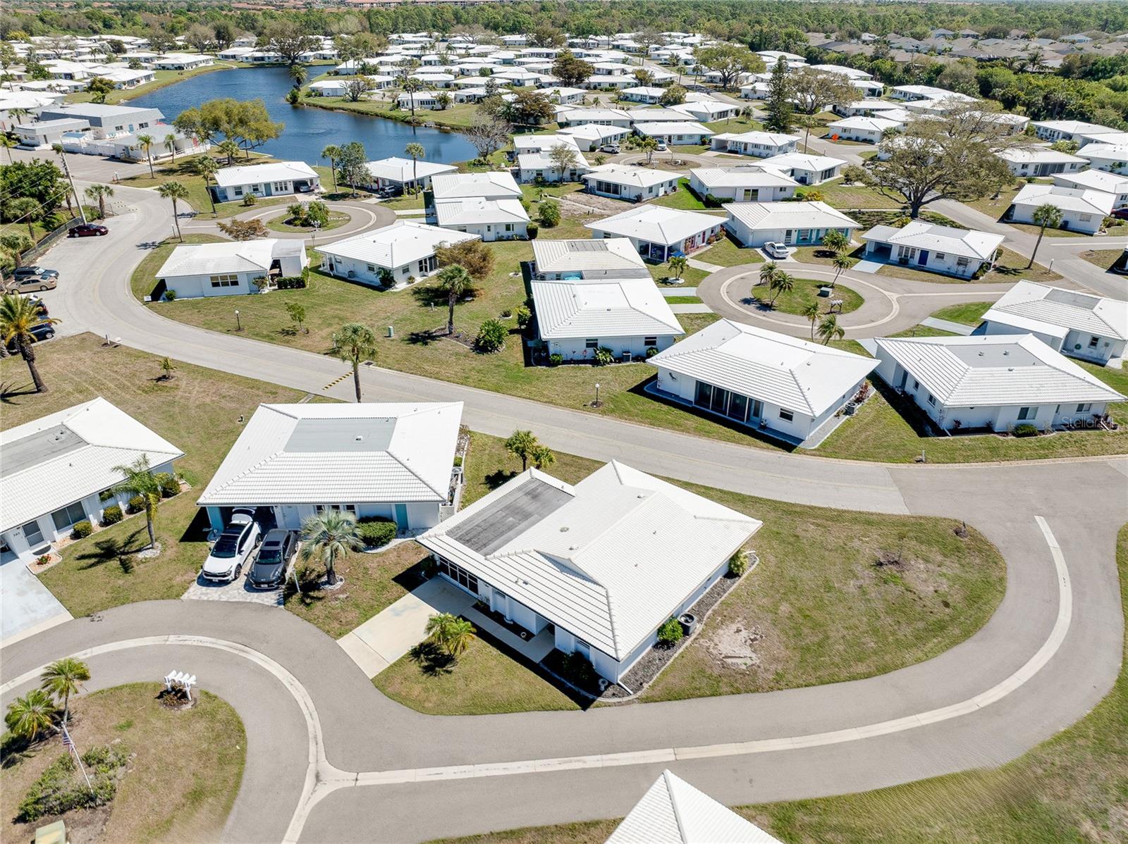 397 CIRCLEWOOD DR #Z1, VENICE, FL, 34293